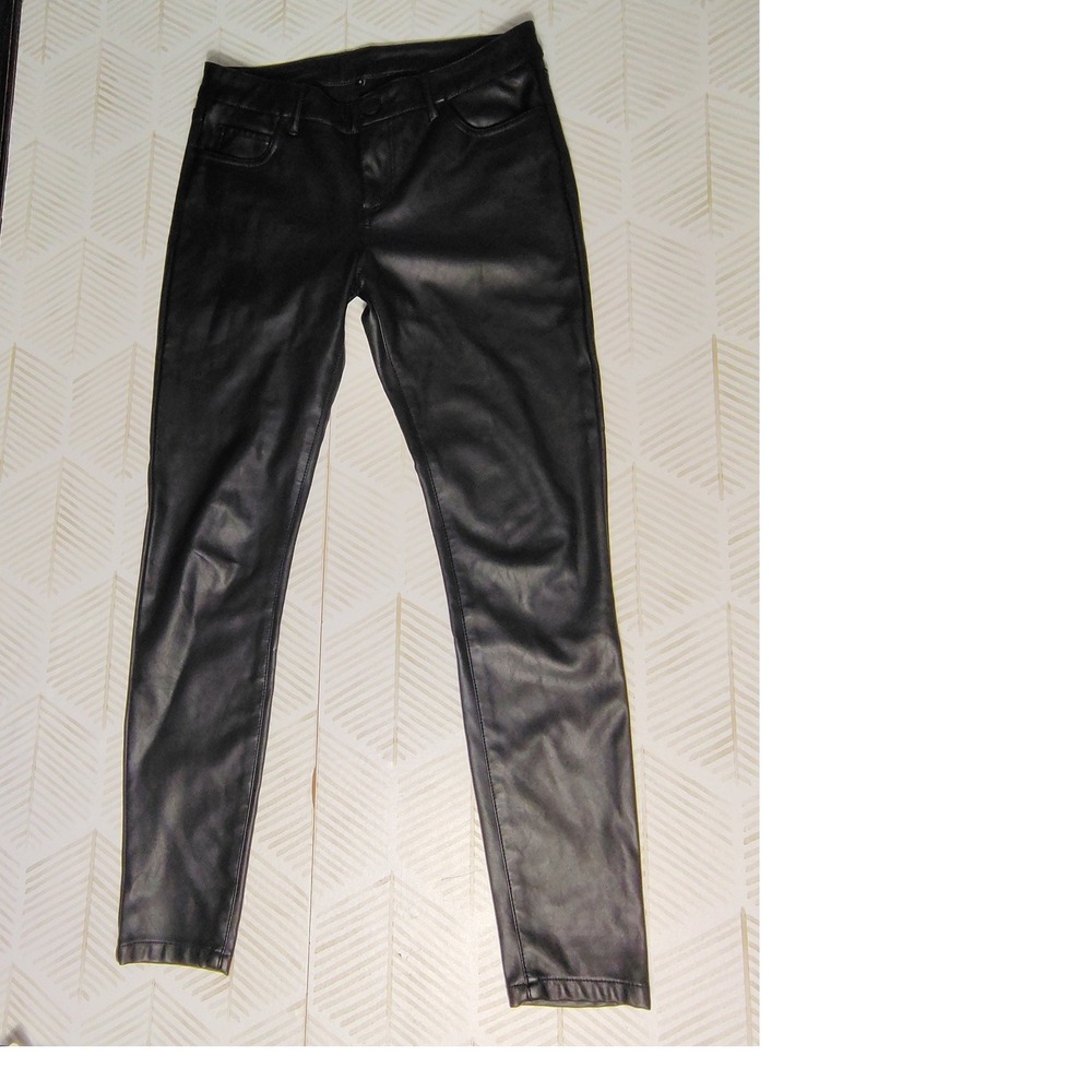 Kut from the Kloth Black Vegan Leather Skinny Pants KP784MC6 Womens Size 4